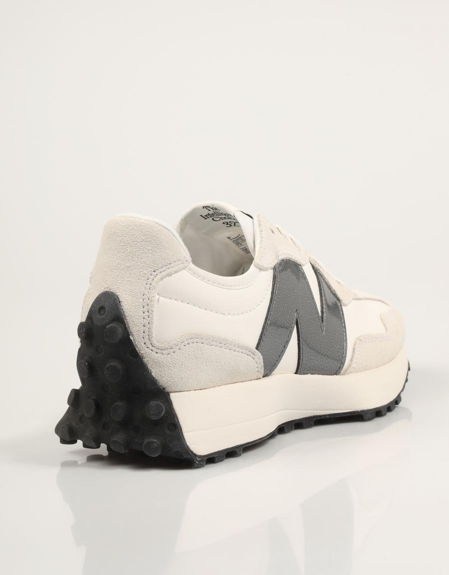 ZAPATILLAS NEW BALANCE WS327 en color Blanco