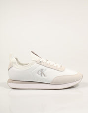 ZAPATILLAS CALVIN KLEIN RETRO RUNNER  SOCK NYLON MG en color Blanco