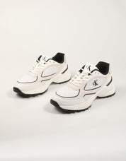 ZAPATILLAS CALVIN KLEIN HIKE RUNNER MESH MIX MET MG en color Blanco