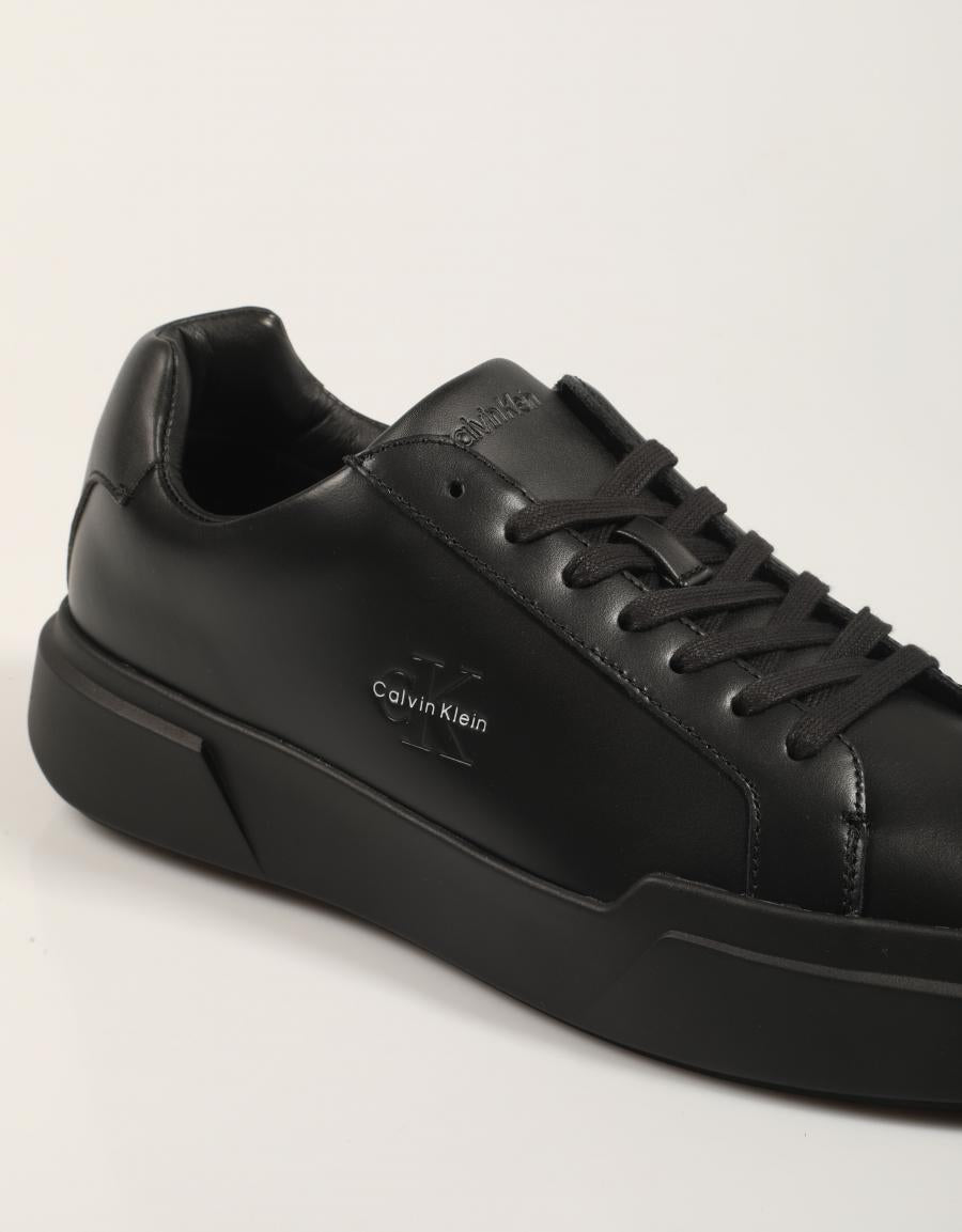 ZAPATILLAS CALVIN KLEIN CHUNKY CUPSOLE LACEUP LTH en color Negro