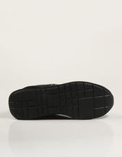 ZAPATILLAS CALVIN KLEIN RETRO RUNNER ESS MIX MAT en color Negro