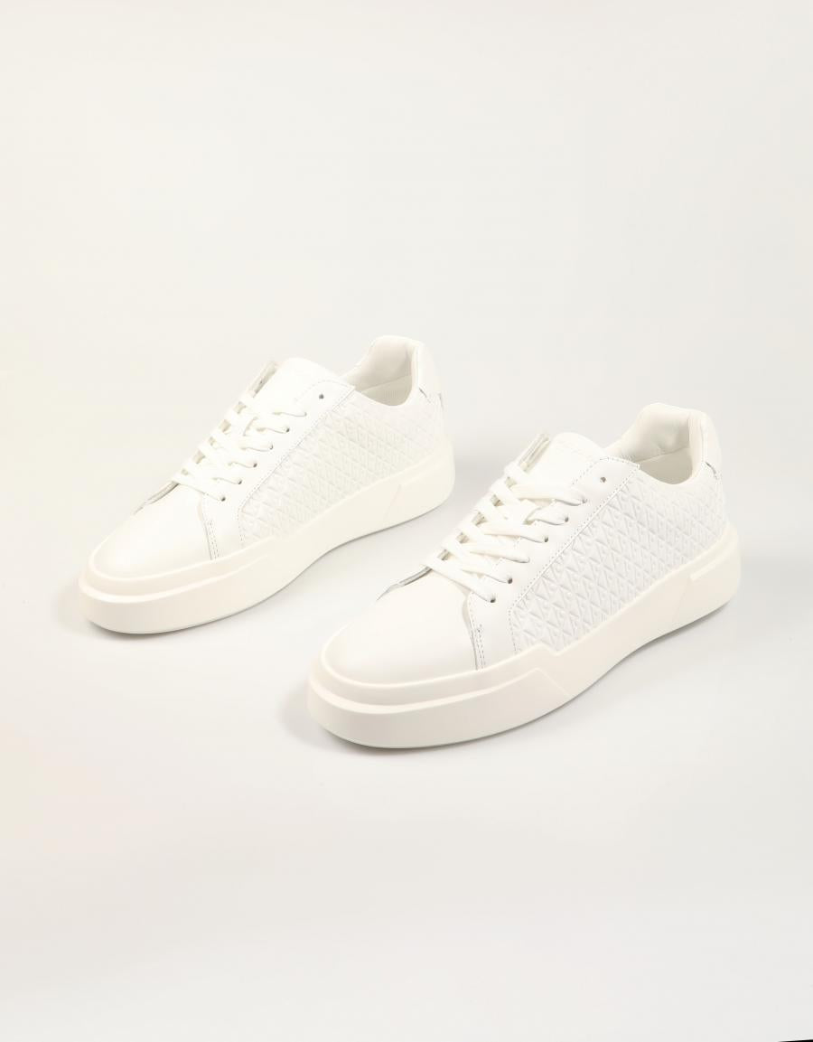 ZAPATILLAS CALVIN KLEIN CHUNKY CUPSOLE LACEUP LTH AOP en color Blanco