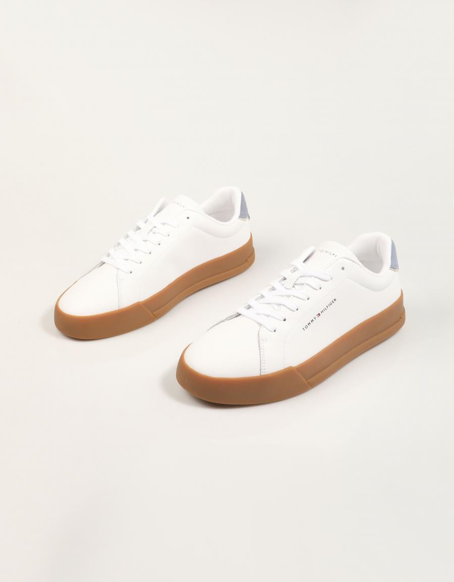 ZAPATILLAS TOMMY HILFIGER TH COURT LTH DETAIL ESS en color Blanco