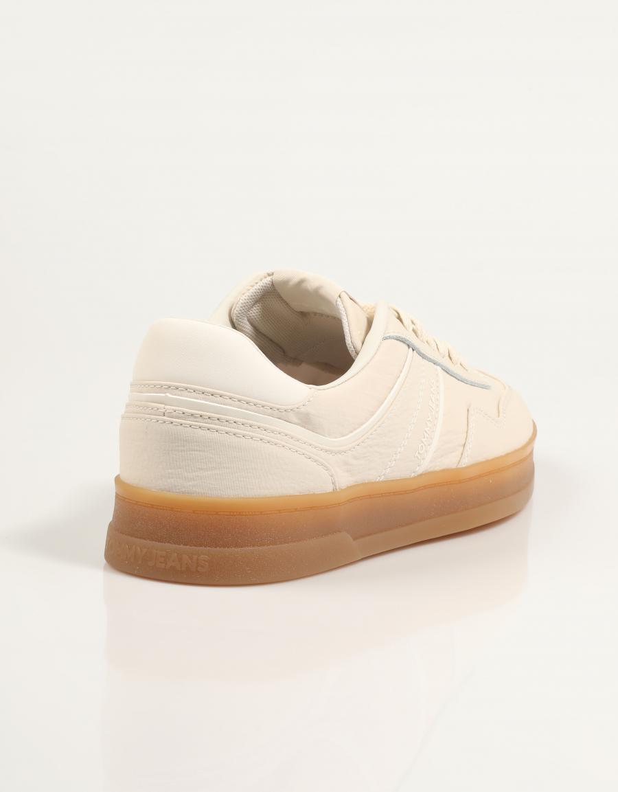 ZAPATILLAS TOMMY HILFIGER THE GREENWICH TEXTILE en color Beige