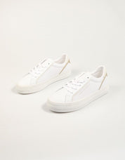 ZAPATILLAS TOMMY HILFIGER ESSENTIAL VULC SNEAKER en color Blanco