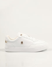 ZAPATILLAS TOMMY HILFIGER ESSENTIAL ELEVATED COURT SNEAKER en color Blanco