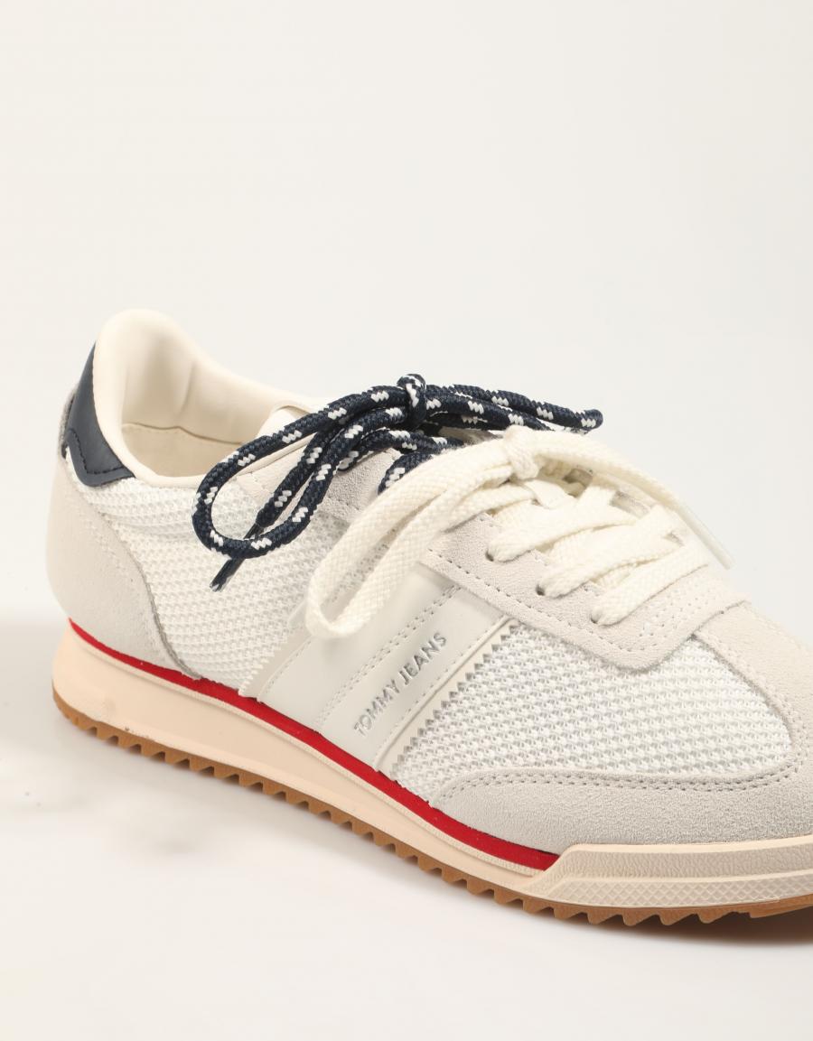 ZAPATILLAS TOMMY HILFIGER TJM LOW PROFILE RUNNER en color Blanco