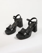 SANDALIAS REBECCA HOPE 5642 en color Negro