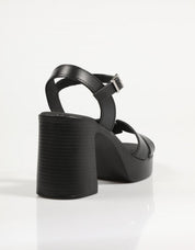 SANDALIAS REBECCA HOPE 5642 en color Negro