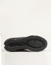 ZAPATILLAS ASICS GEL QUANTUM 360 VIII en color Negro