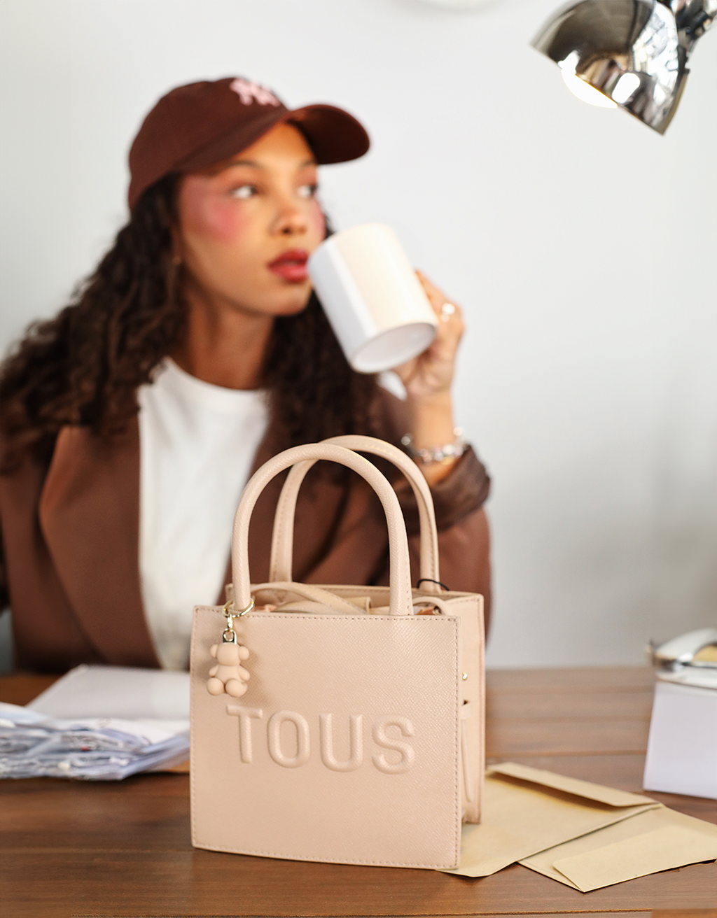 BOLSO TOUS BRENDA BOLSO MINI CUBE en color Beige