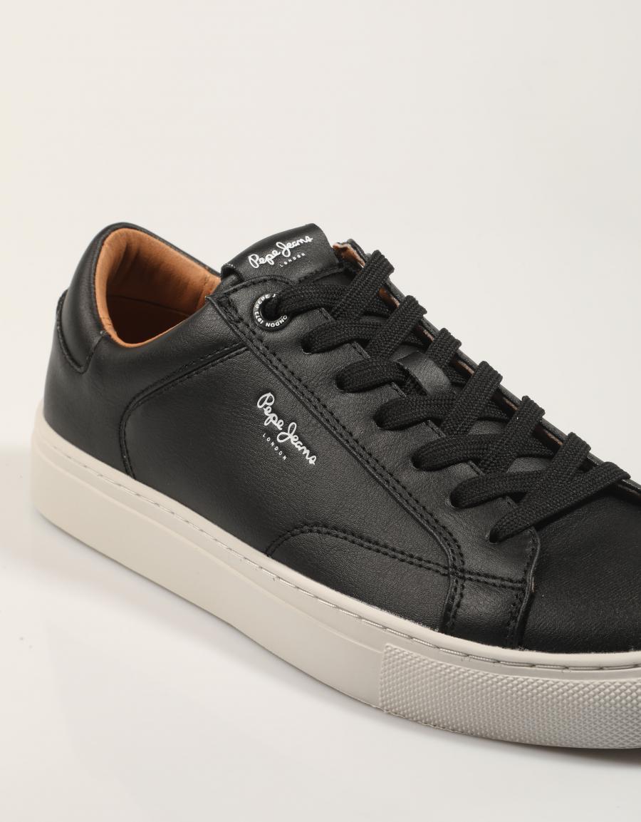 ZAPATILLAS PEPE JEANS JOE BASIC PMS00048 en color Negro