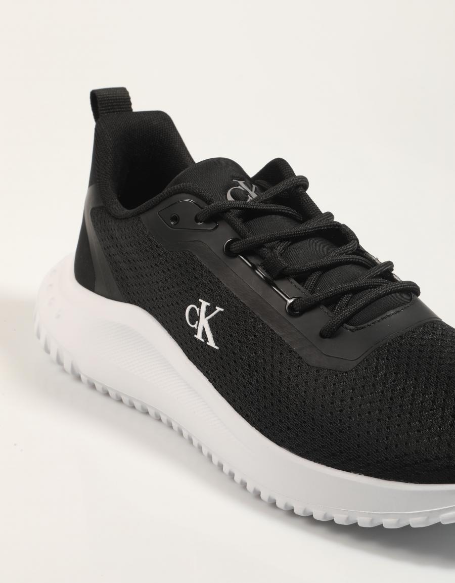 ZAPATILLAS CALVIN KLEIN EVA RUNNER MIX MESH en color Negro