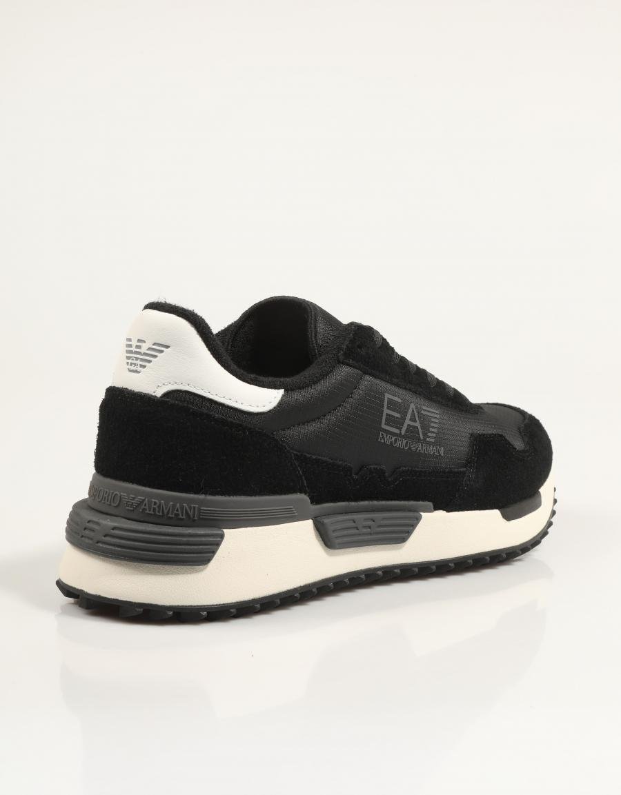 ZAPATILLAS ARMANI EA7 ZAPATILLA VINTAGE RUNNING en color Negro