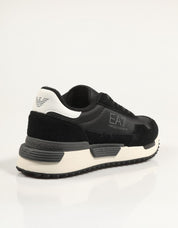 ZAPATILLAS ARMANI EA7 ZAPATILLA VINTAGE RUNNING en color Negro