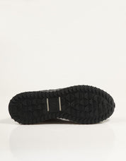 ZAPATILLAS ARMANI EA7 ZAPATILLA VINTAGE RUNNING en color Negro