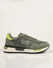 ZAPATILLAS ARMANI EA7 ZAPATILLA VINTAGE RUNNING en color Kaki