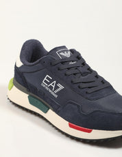 ZAPATILLAS ARMANI EA7 ZAPATILLA VINTAGE RUNNING en color Azul marino