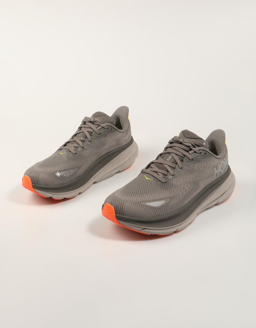 ZAPATILLAS HOKA CLIFTON 9 GTX en color Gris