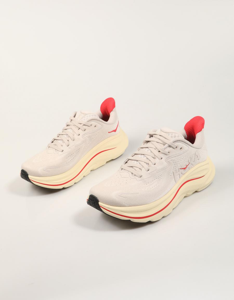 ZAPATILLAS HOKA CLIFTON 10 WOMAN en color Rosa