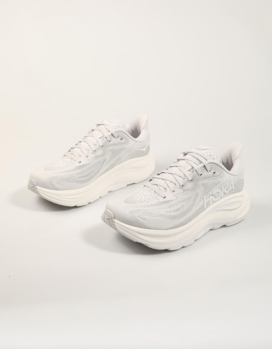 ZAPATILLAS HOKA CLIFTON 10 WOMAN en color Gris