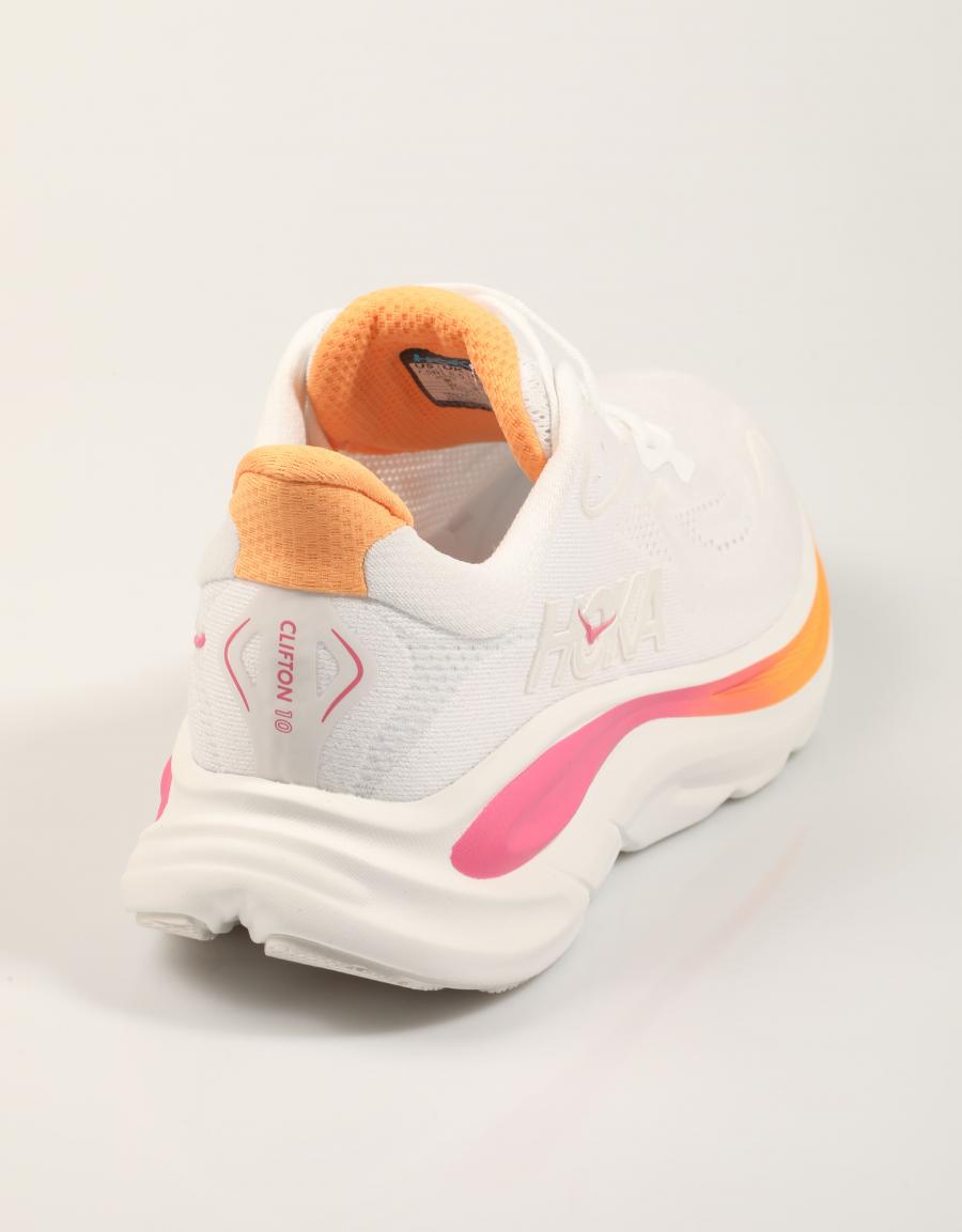 ZAPATILLAS HOKA CLIFTON 10 WOMAN en color Blanco