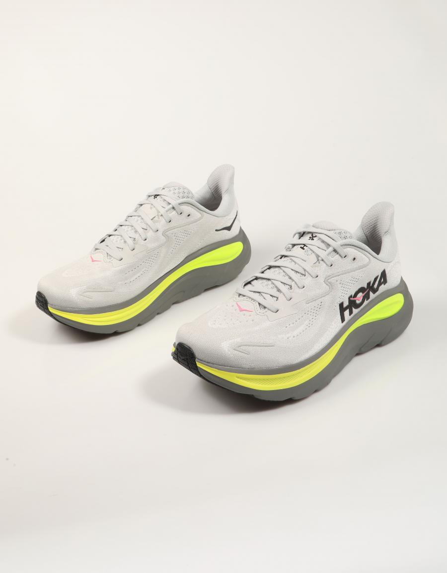 ZAPATILLAS HOKA CLIFTON 10 en color Gris