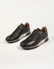 ZAPATILLAS KANGAROOS 933 en color Negro