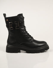 BOTINES XTI 144431 en color Negro