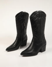 BOTAS XTI 144306 en color Negro