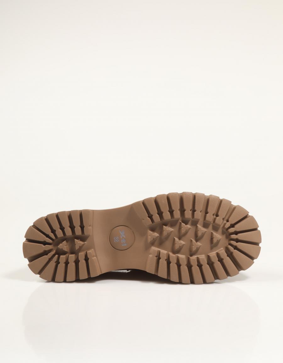ZAPATOS XTI 144459 en color Beige