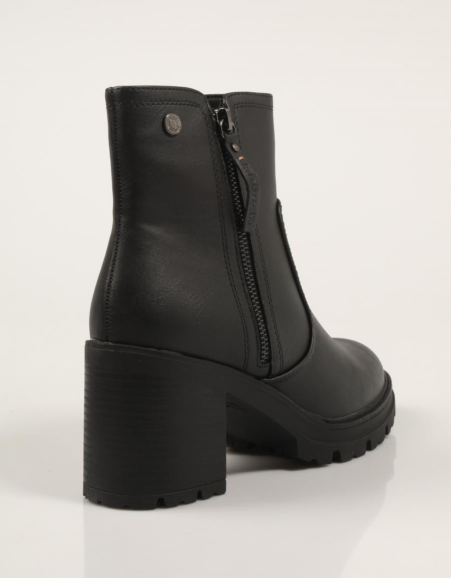 BOTINES REFRESH 172970 en color Negro