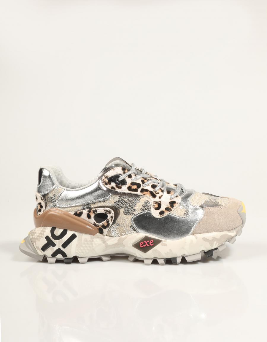 ZAPATILLAS EXE 134 10 en color Gris