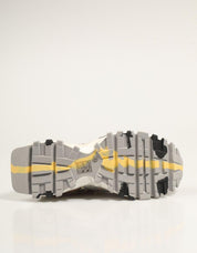 ZAPATILLAS EXE 134 10 en color Gris