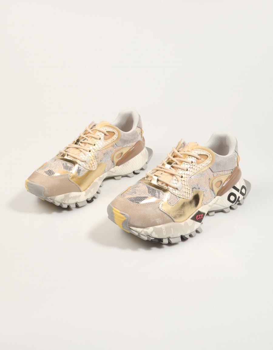 ZAPATILLAS EXE 134 10 en color Oro