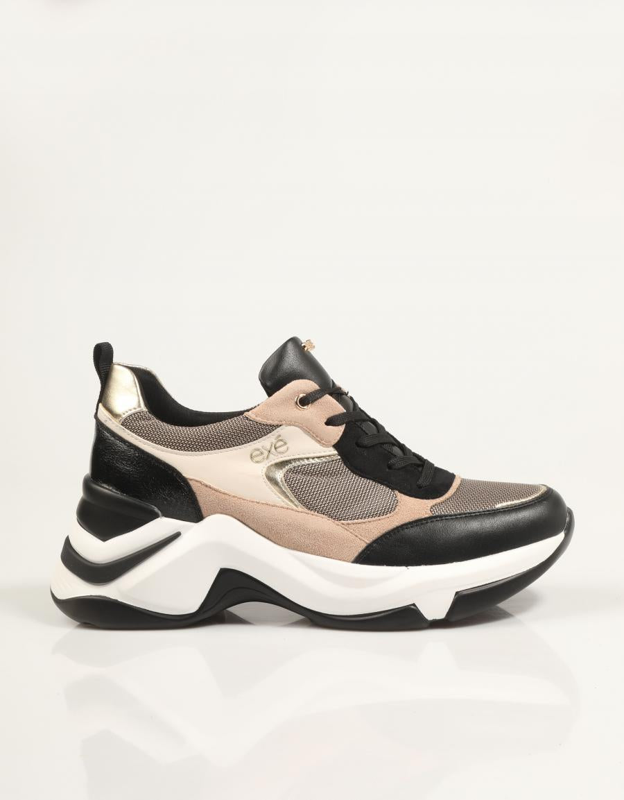 ZAPATILLAS EXE 106 22WEX123 en color Negro