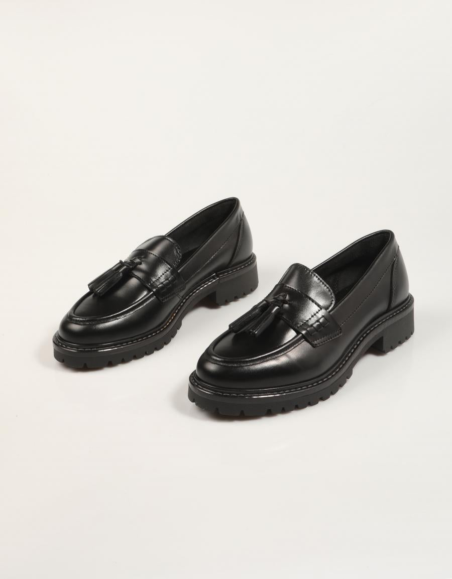 ZAPATOS REBECCA HOPE 5753 en color Negro