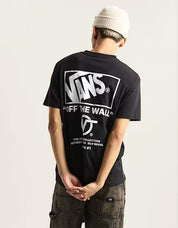 CAMISETA VANS STOCKPILE SS TEE VN000PEW en color Negro