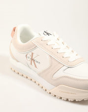 ZAPATILLAS CALVIN KLEIN TOOTHY RUNNER LACEUP MIX ML en color Blanco