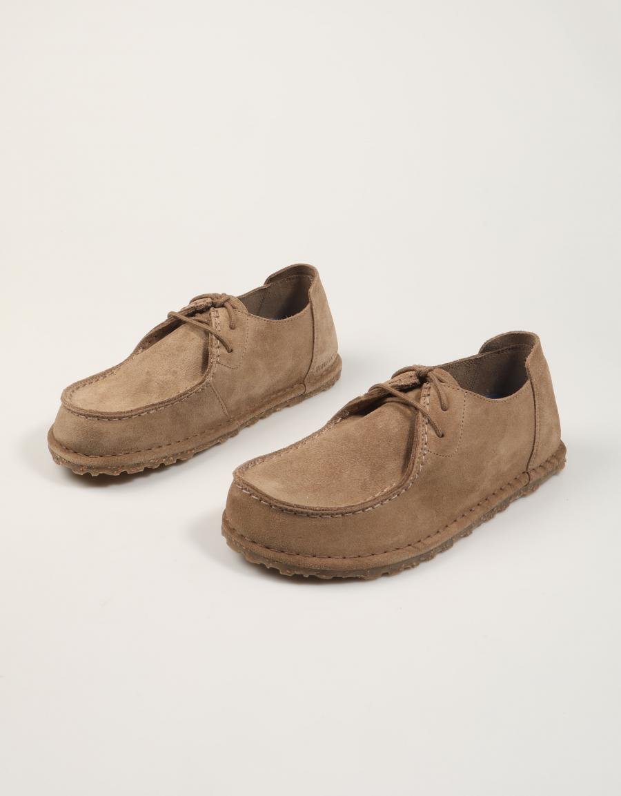 ZAPATOS BIRKENSTOCK UTTI en color Taupe