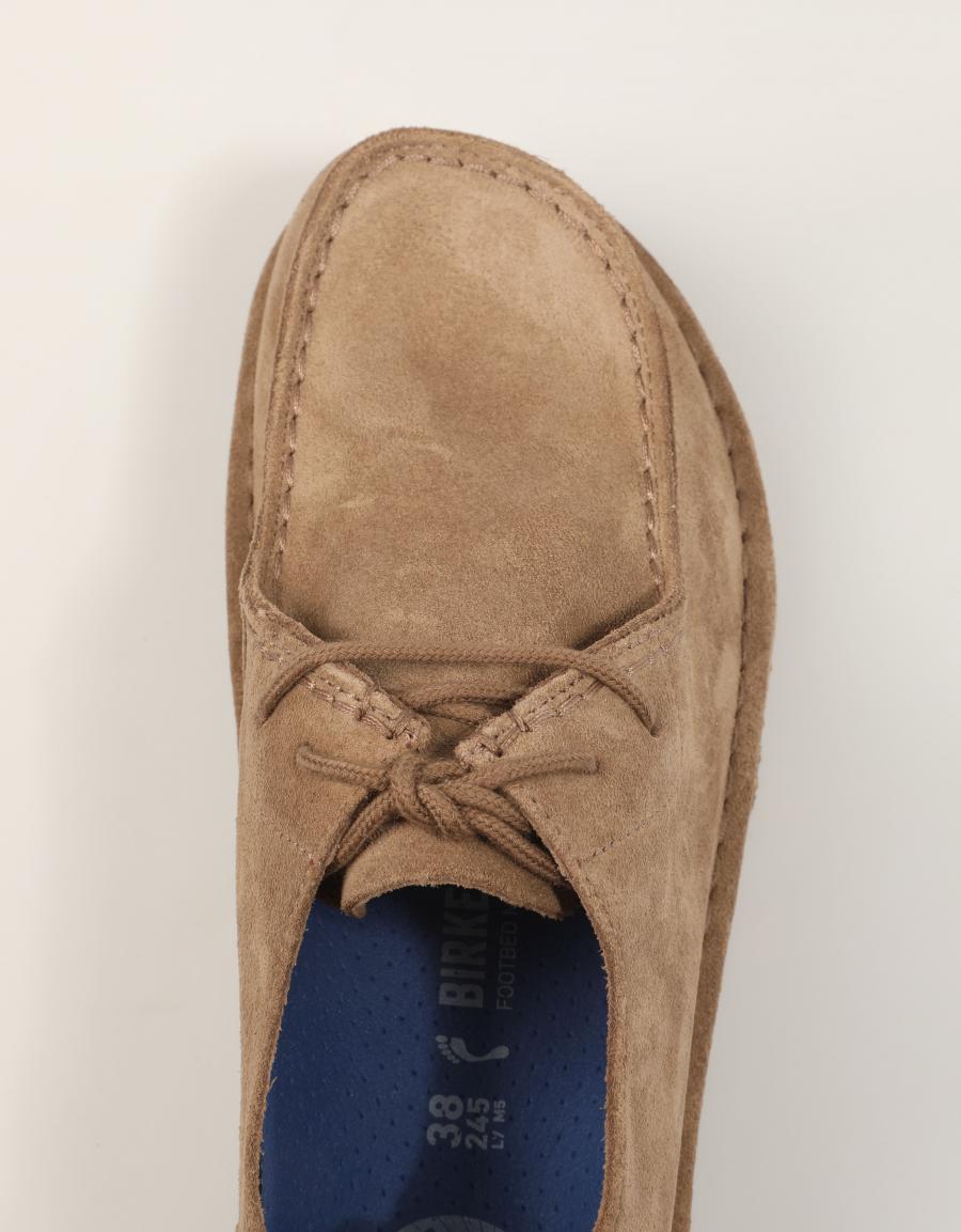 ZAPATOS BIRKENSTOCK UTTI en color Taupe