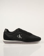 ZAPATILLAS CALVIN KLEIN RETRO RUNNER ESS MIX MAT en color Negro