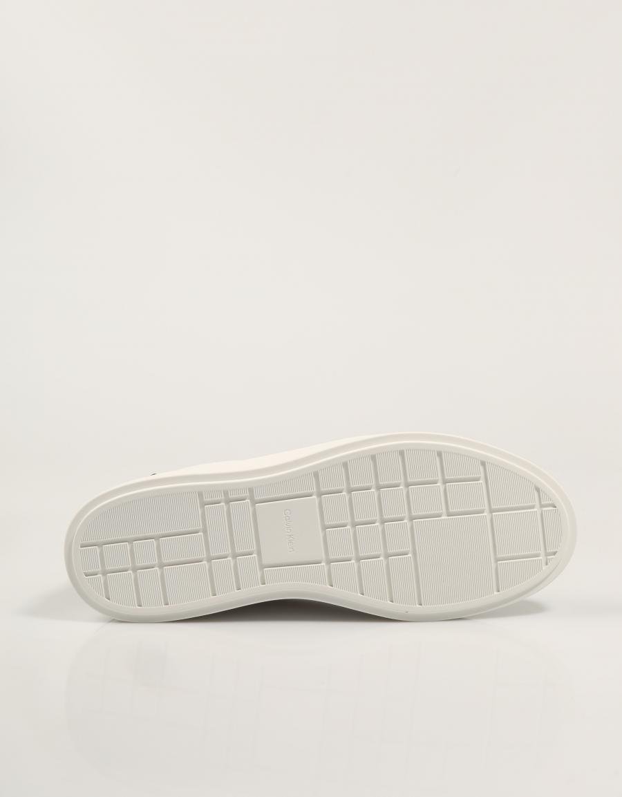ZAPATILLAS CALVIN KLEIN LOW PRO CUP LACEUP LTH MOIRE en color Blanco