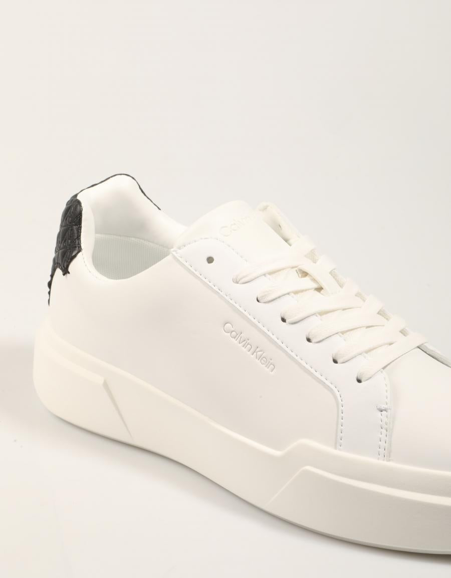 ZAPATILLAS CALVIN KLEIN CHUNKY CUPSOLE LACE UP LTH BT en color Blanco