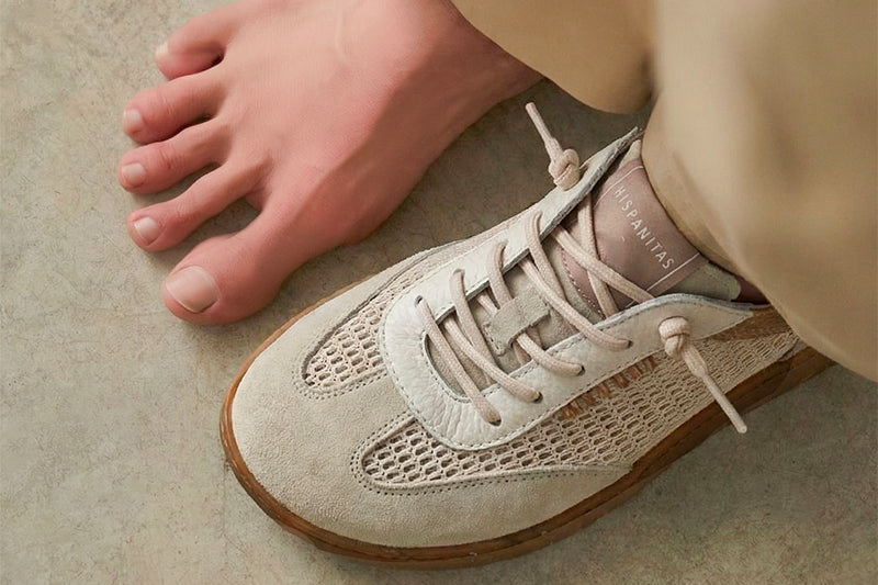 Las Zapatillas Barefoot que están Entrando en el Armario más Minimalista de 2026