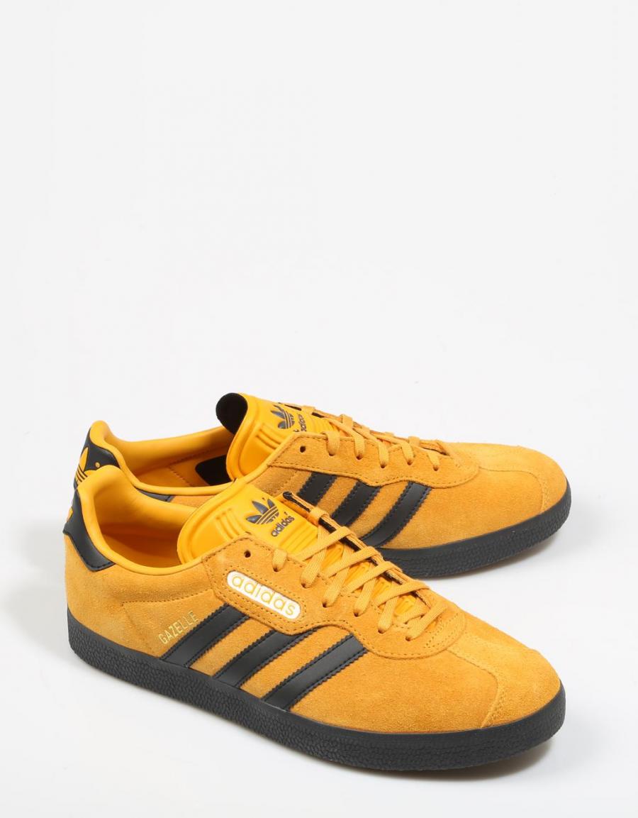 ZAPATILLAS ADIDAS ORIGINALS GAZELLE SUPER en color Amarillo