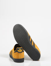 ZAPATILLAS ADIDAS ORIGINALS GAZELLE SUPER en color Amarillo