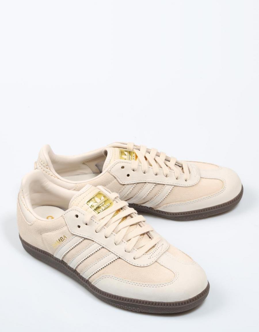 ZAPATILLAS ADIDAS ORIGINALS SAMBA en color Beige
