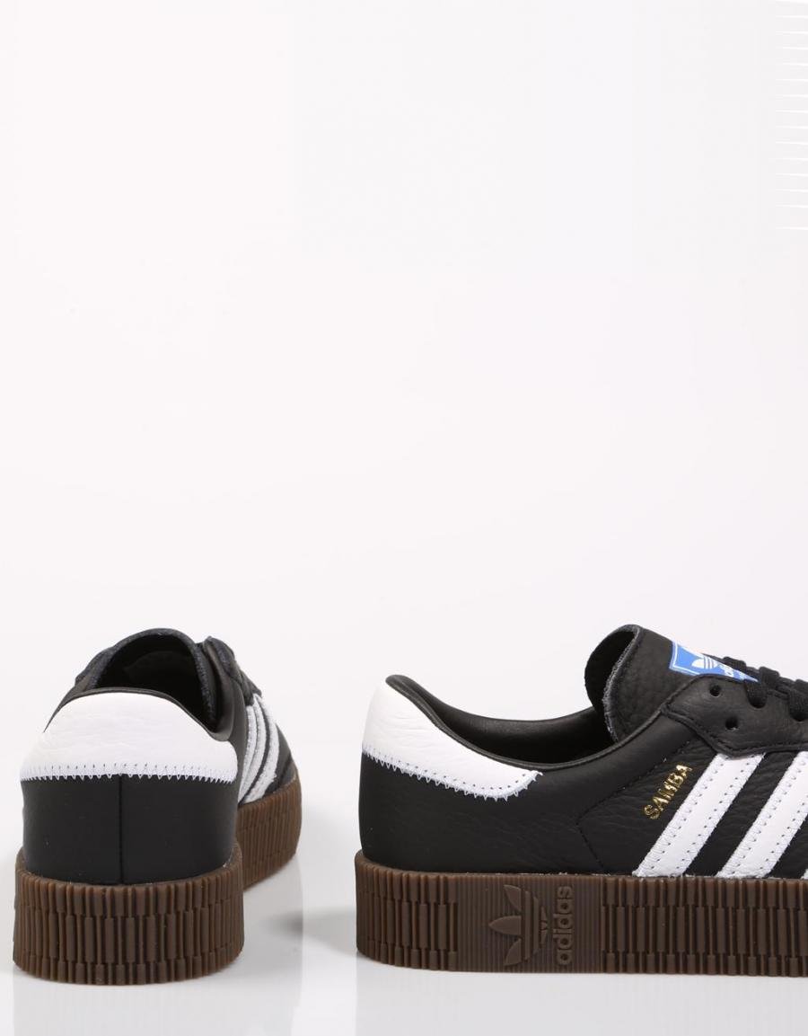 ZAPATILLAS ADIDAS ORIGINALS SAMBAROSE W en color Negro