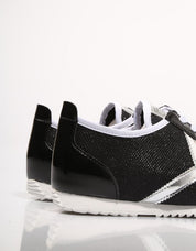 ZAPATILLAS MUNICH OSAKA en color Negro